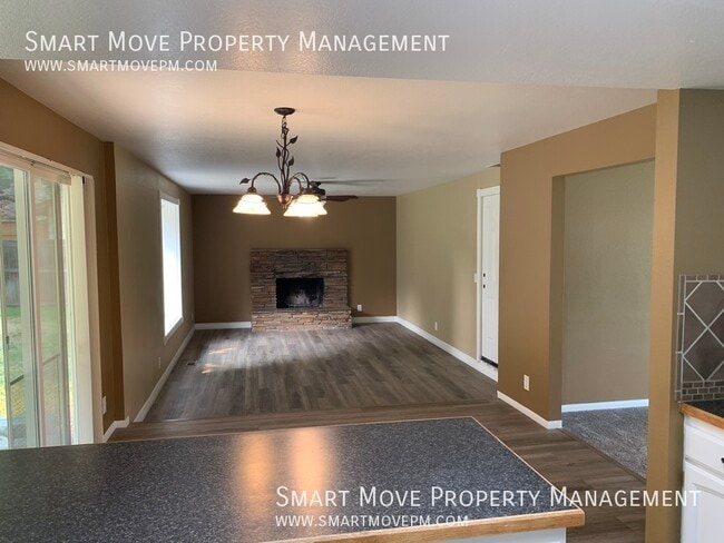 Photo - 10023 W Skycrest Dr