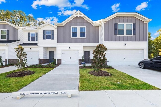 Building Photo - AVAILABLE SEPTEMBER 1! NEW CONSTRUCTION; 3... Rental