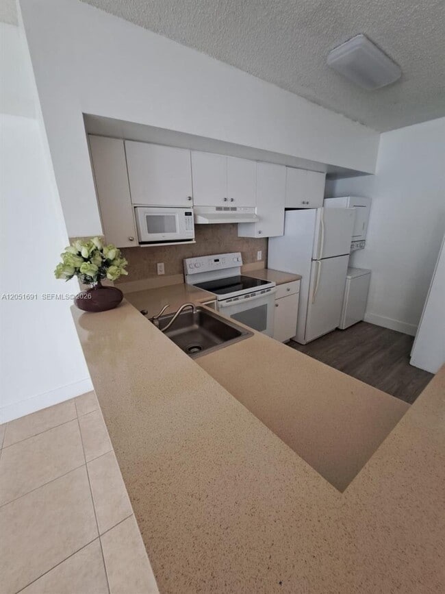 Photo - 5085 NW 7th St Unit 810