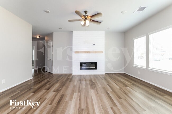 Photo - 811 Steam Rdg Ln