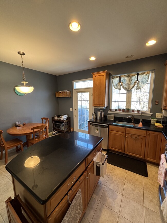 Photo - 25021 Justice Dr