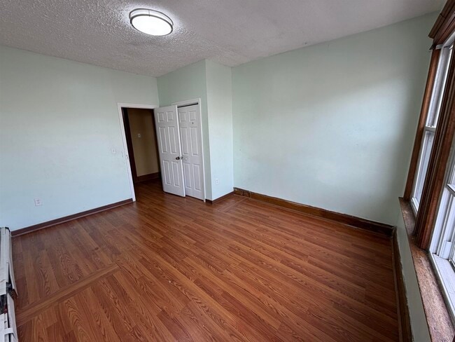 Photo - 358 Avenue A Unidad 2