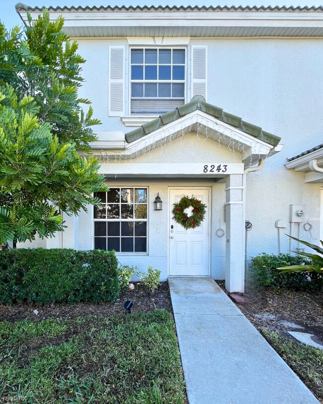 2 br, 2.5 bath Townhome - 8243 Pacific Bea... - 2 br, 2.5 bath Townhome - 8243 Pacific Bea...