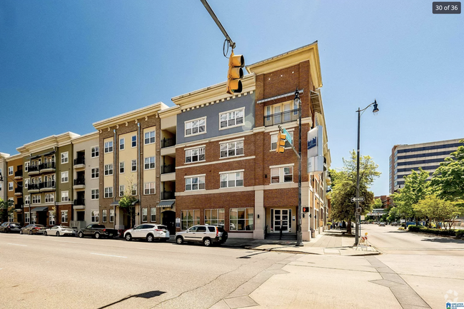 Building Photo - 401 20th St S Unit Bristol Condo