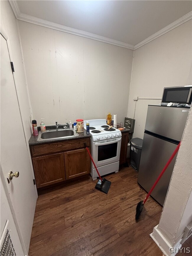Photo - 1702 E Fayette St Unit 1