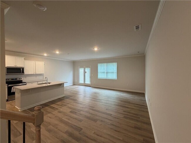 Photo - 36 Berryville Dr