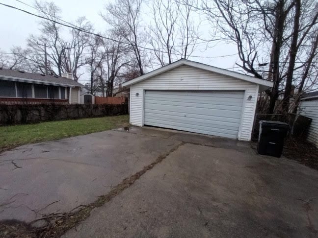 Photo - 20460 Griggs St