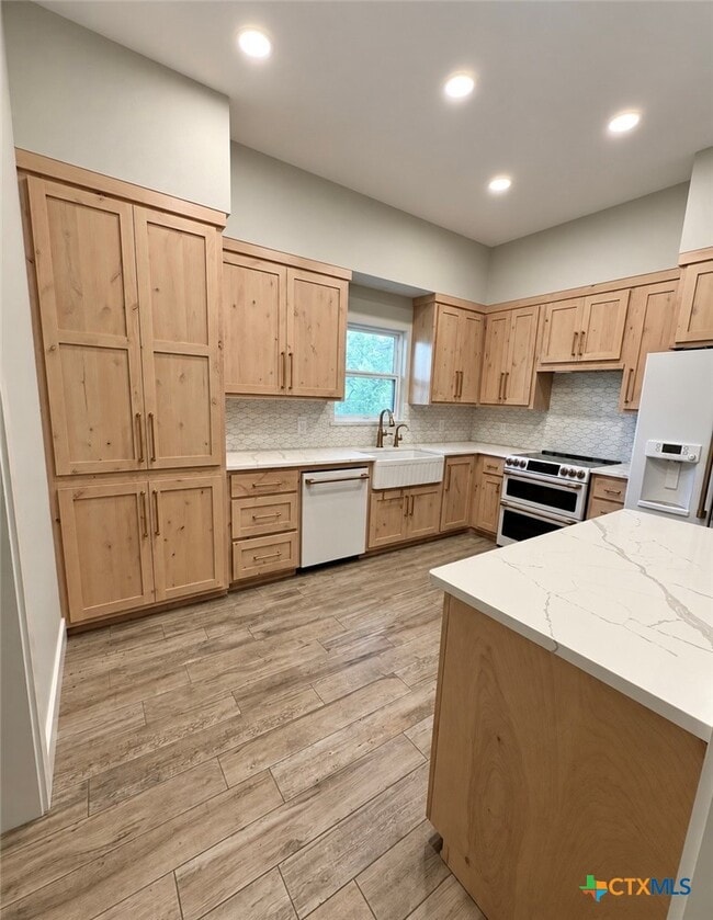 222 Preston Hollow