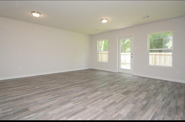 Photo - 15717 Del Norte Dr