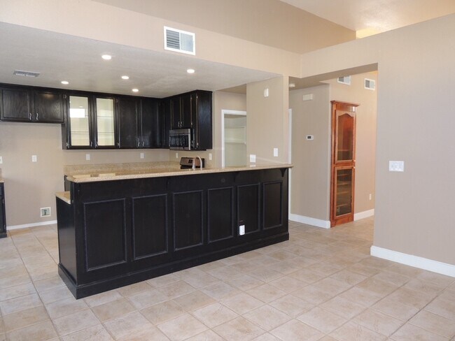 8255 Point Arena Ct
