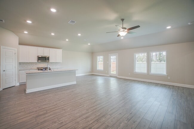 Photo - 17112 Coneflower Pl