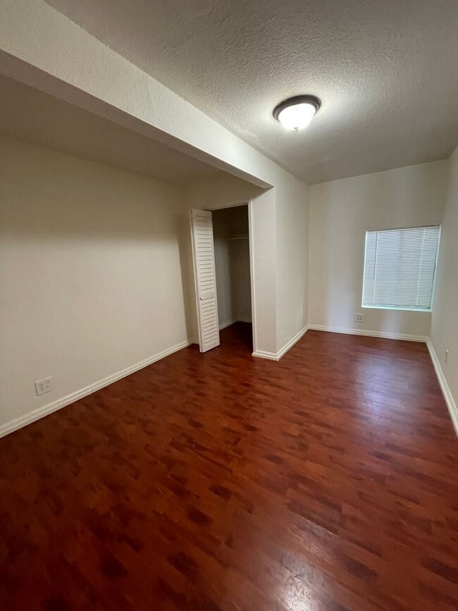 Photo - 1669 12th St Unidad A