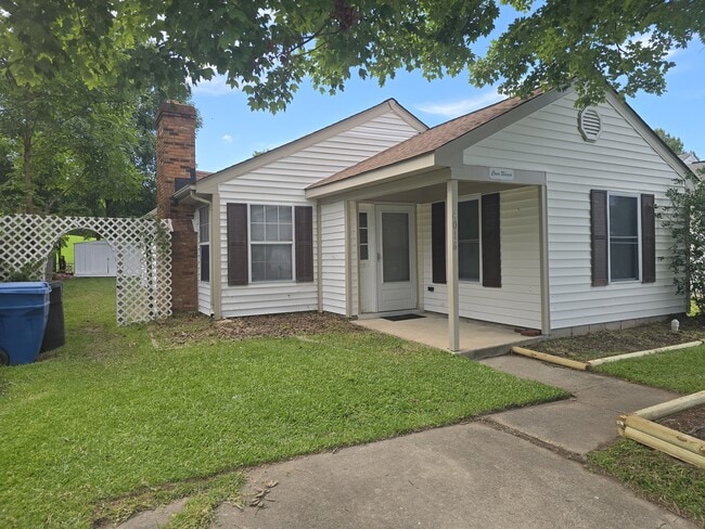 Building Photo - 4016 Rainbow Dr