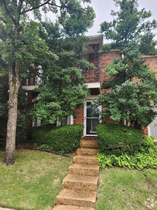 Building Photo - 1730 Bienville St Rental