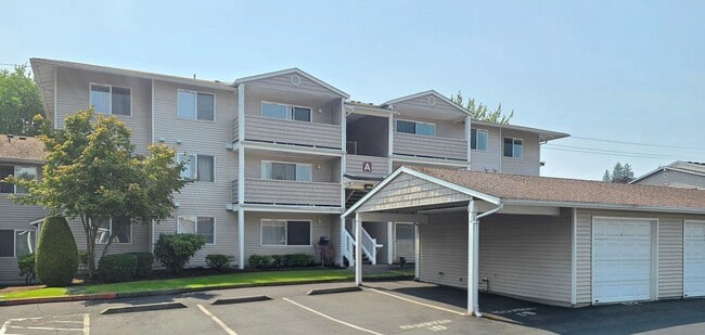 Building Photo - 1001 W Casino Rd
