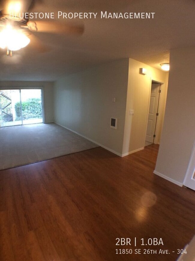 Photo - 11850 SE 26th Ave Unidad 304