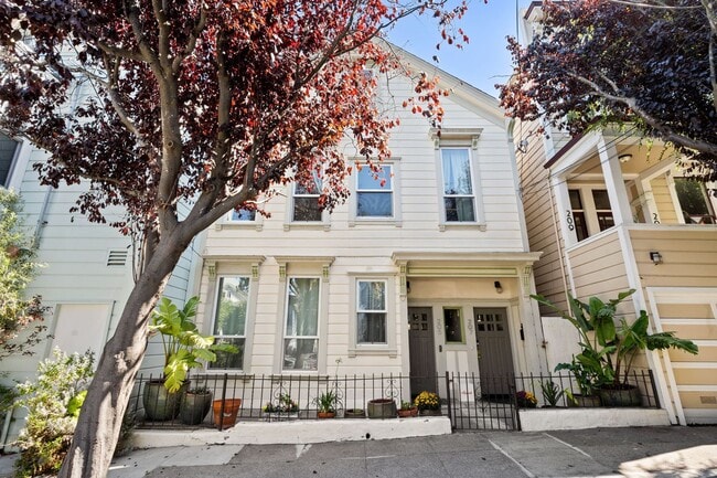 Building Photo - 2 Bed, 1 Bath Noe Valley Flat w Office + G... Rental