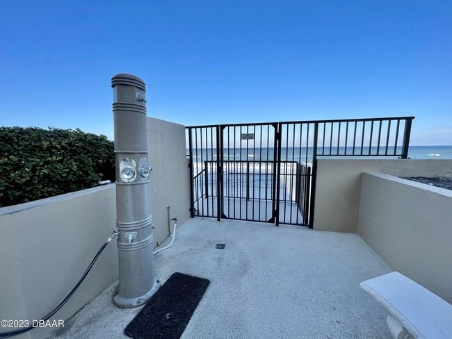 Photo - Furnished Oceanview 2 Bed, 2 Bath Condo – ...