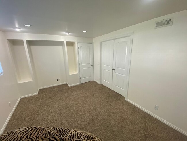 Photo - 1595 W 8295 S