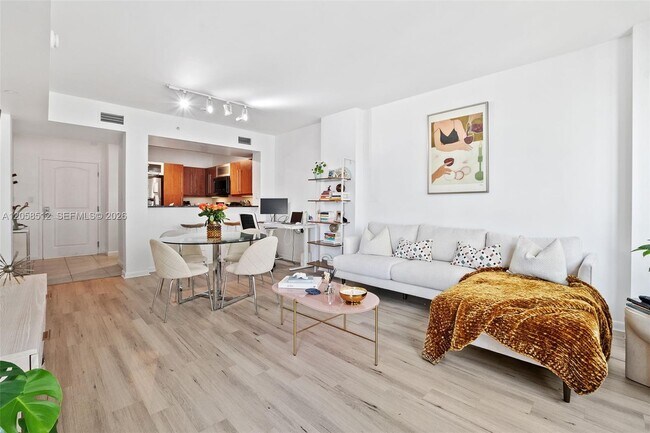 Photo - 7350 SW 89th St Unit 704S