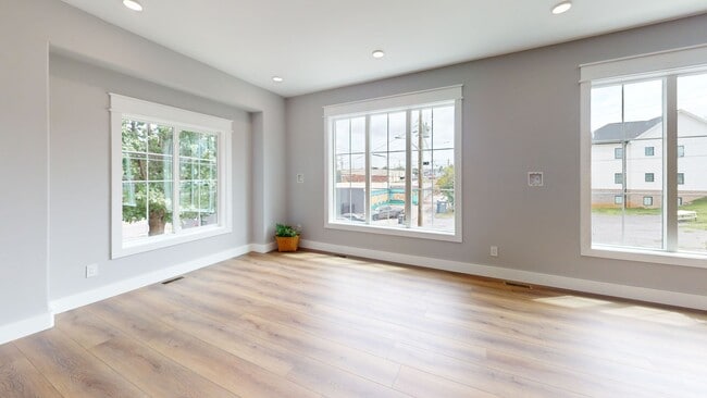 Photo - One Private Bedroom/Bath in Spacious 5BR/5...