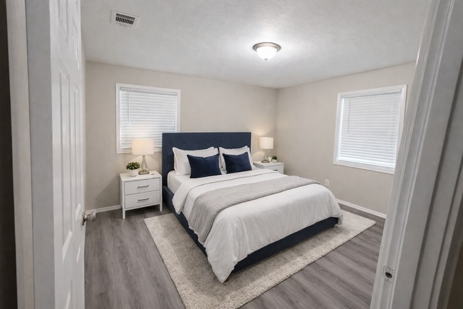 Photo - 3837 Spencer Cir