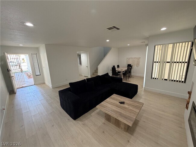 Photo - 3004 Ocean View Dr