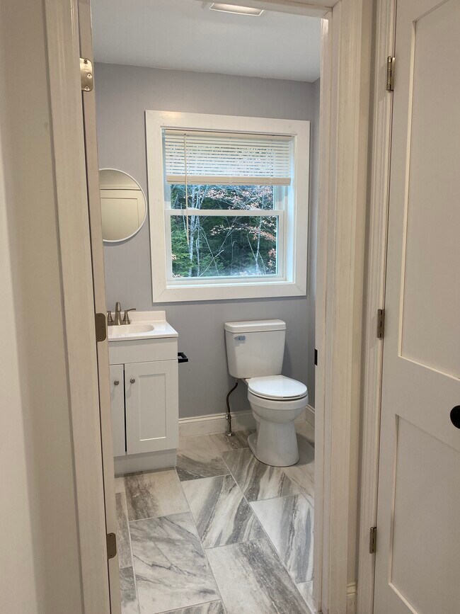 Photo - 16 Lumberjack Dr Apartments Unit 2