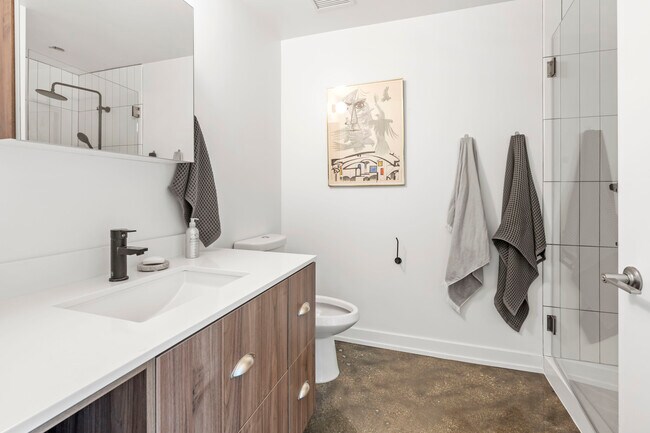 Photo - 1450 S Blue Island Ave Unit 230