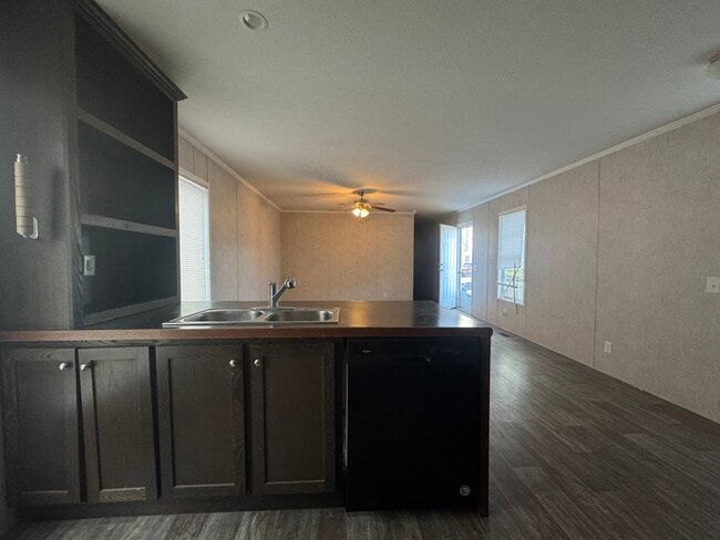 Photo - 4477 Goldenrod Dr