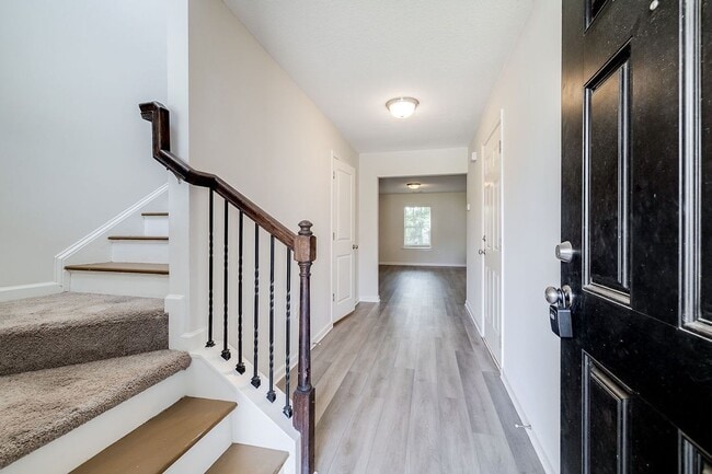 140 Barfield Way