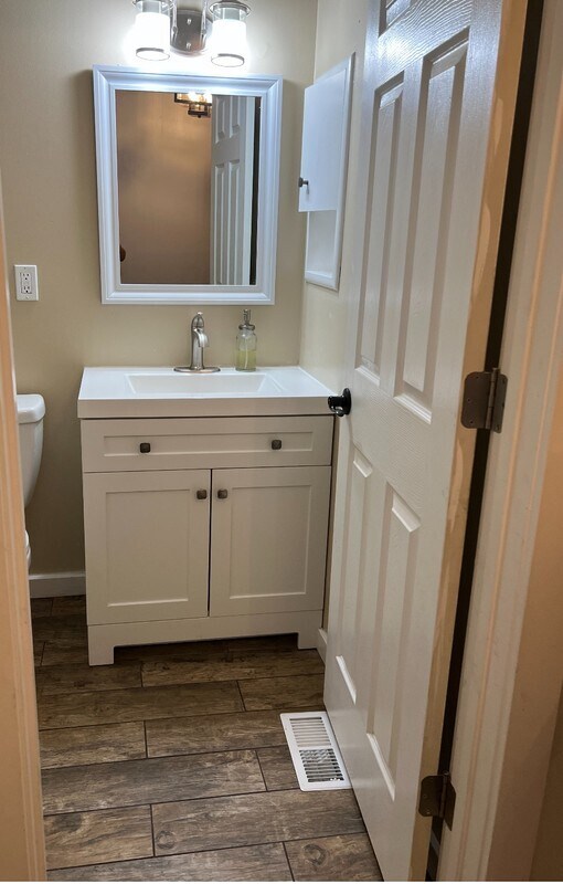 Photo - 6268 Mt Vernon Dr