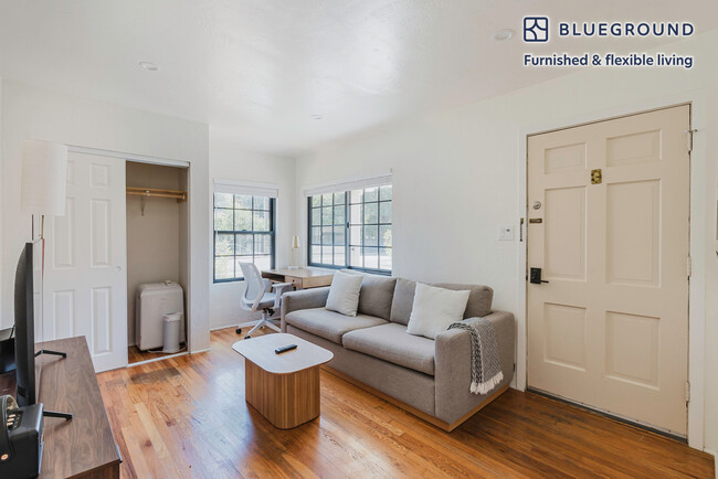 Building Photo - 73 E Hedding St Rental
