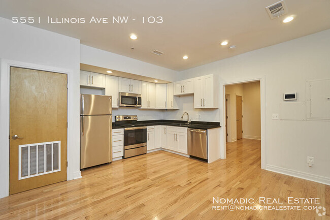 Building Photo - ALERT!! HALF OFF NOVEMBER RENT FOR NOVEMBE... Unit 103 Rental