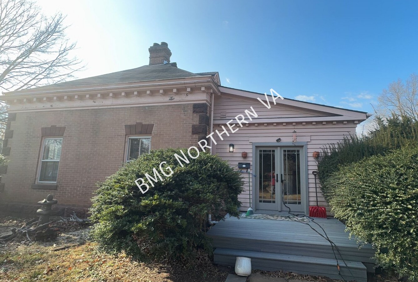 Photo - 9218 Portner Ave