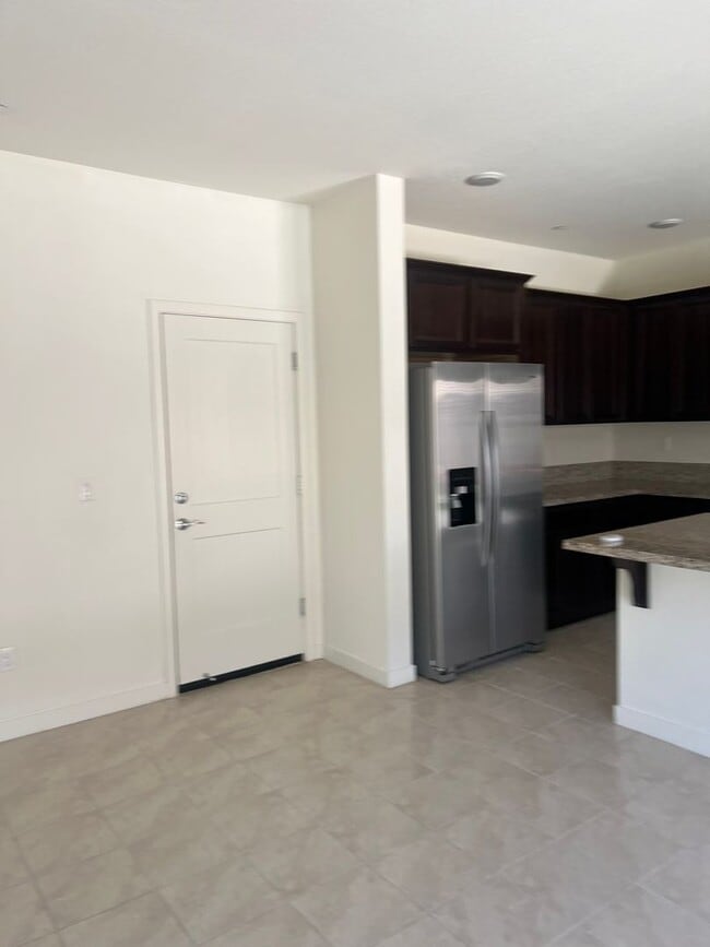 Photo - 1095 Wake Forest Ct