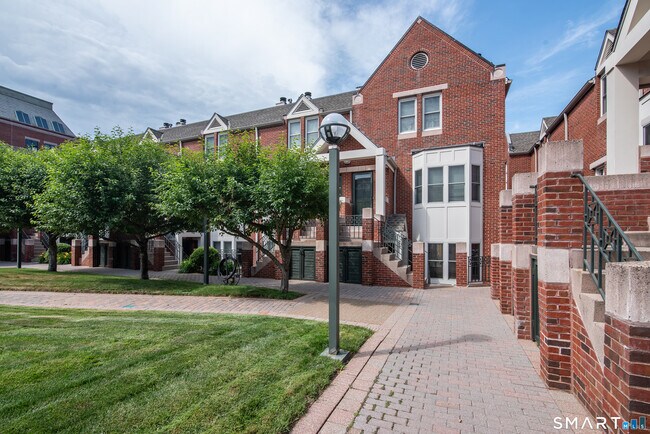 Photo - 95 Audubon St Unit 329