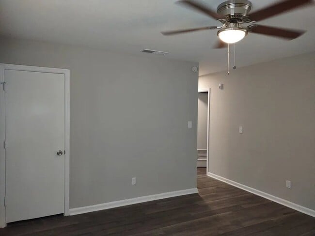 Photo - 1327 Ridgeview Rd