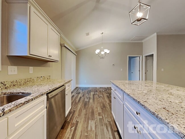 Photo - 228 Hallmark Cir