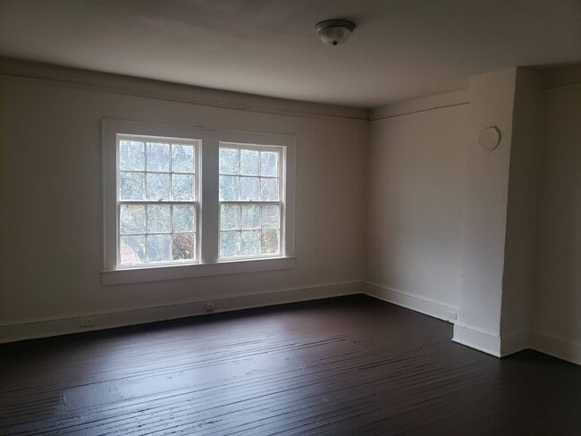 Photo - 1720 W Parker Rd