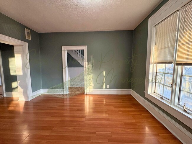 Photo - AVAILABLE NOW!!!!!