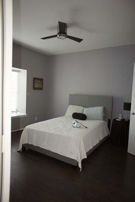 One Bedroom - 2209 S Braeswood Blvd Unit 33G