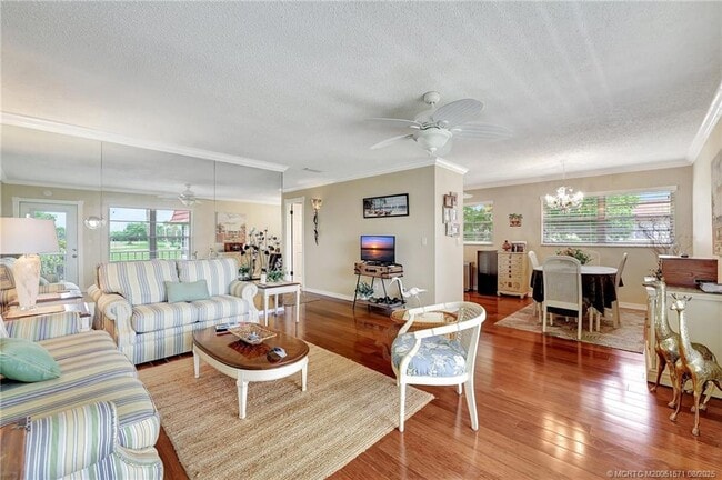 Photo - 78 Royal Oak Dr Unit 206