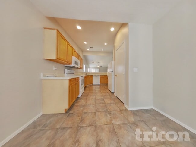 Photo - 10819 W Virginia Ave