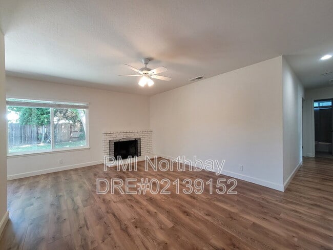 Photo - 2578 Pembrook Way