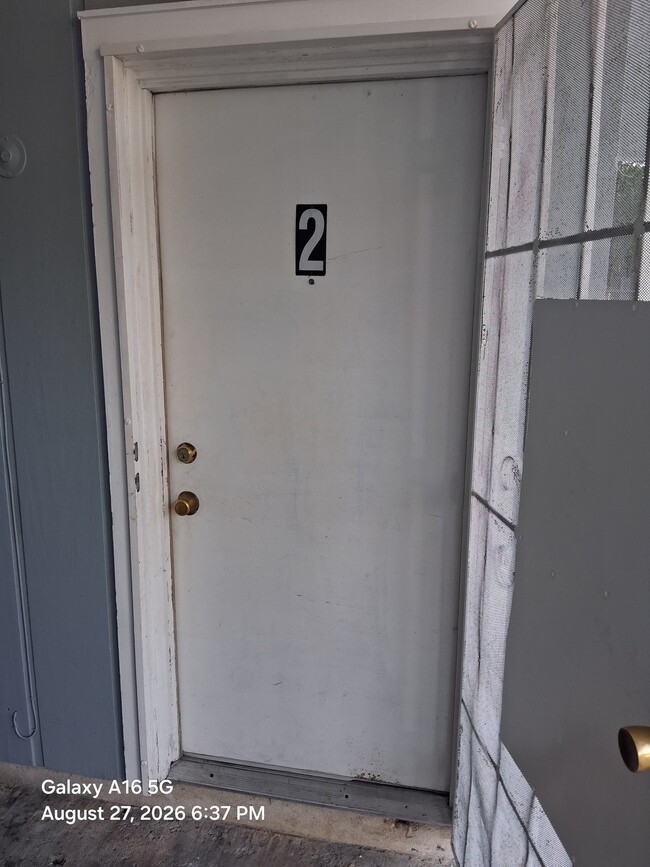 3139 Addison St Unit 2
