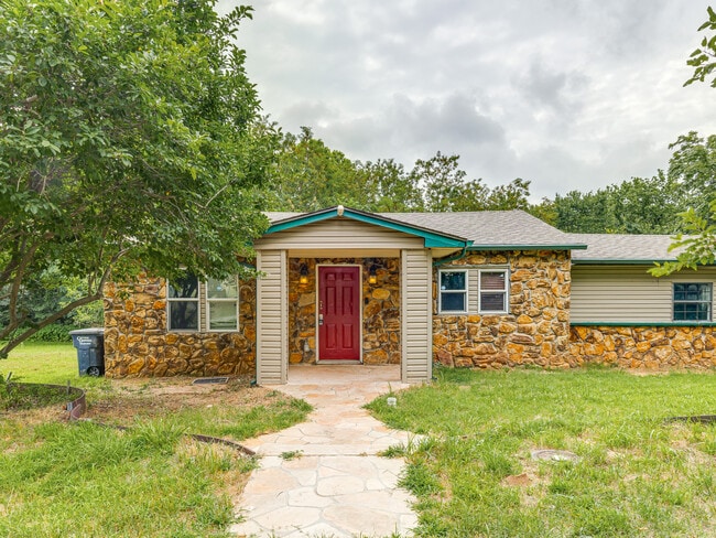 Photo - 817 S Park Ave