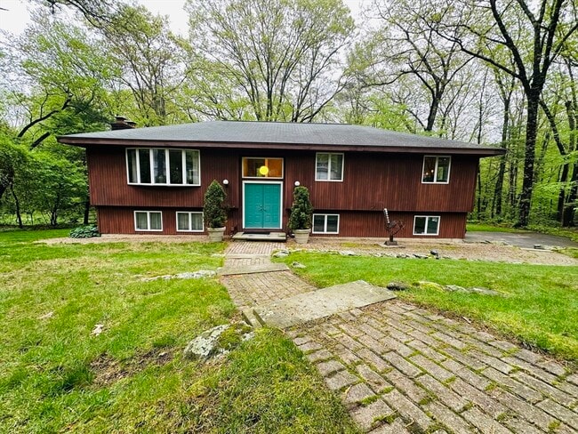 Photo - 45 Brentwood Rd House