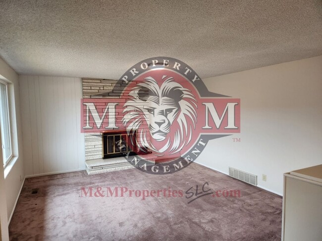 Photo - Great 4 Bd 2 Ba Home in Taylorsville