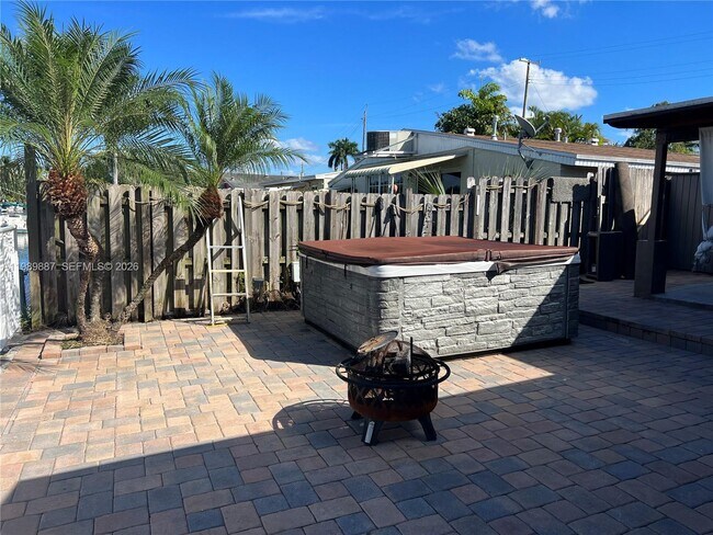 Photo - 2713 Sherman St